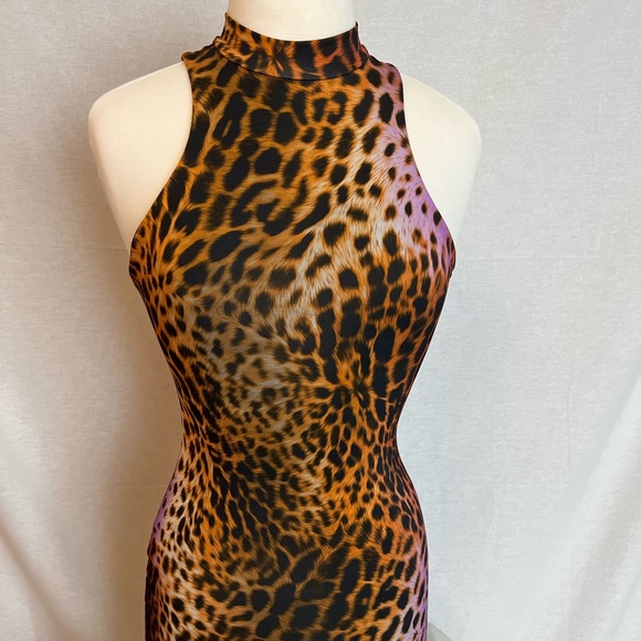 Gorgeous Leopard Print Dress - Picture 5 of 9